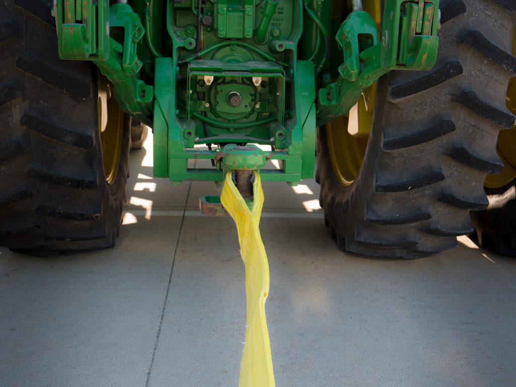 using nylon recovery strap to stuck vehicle